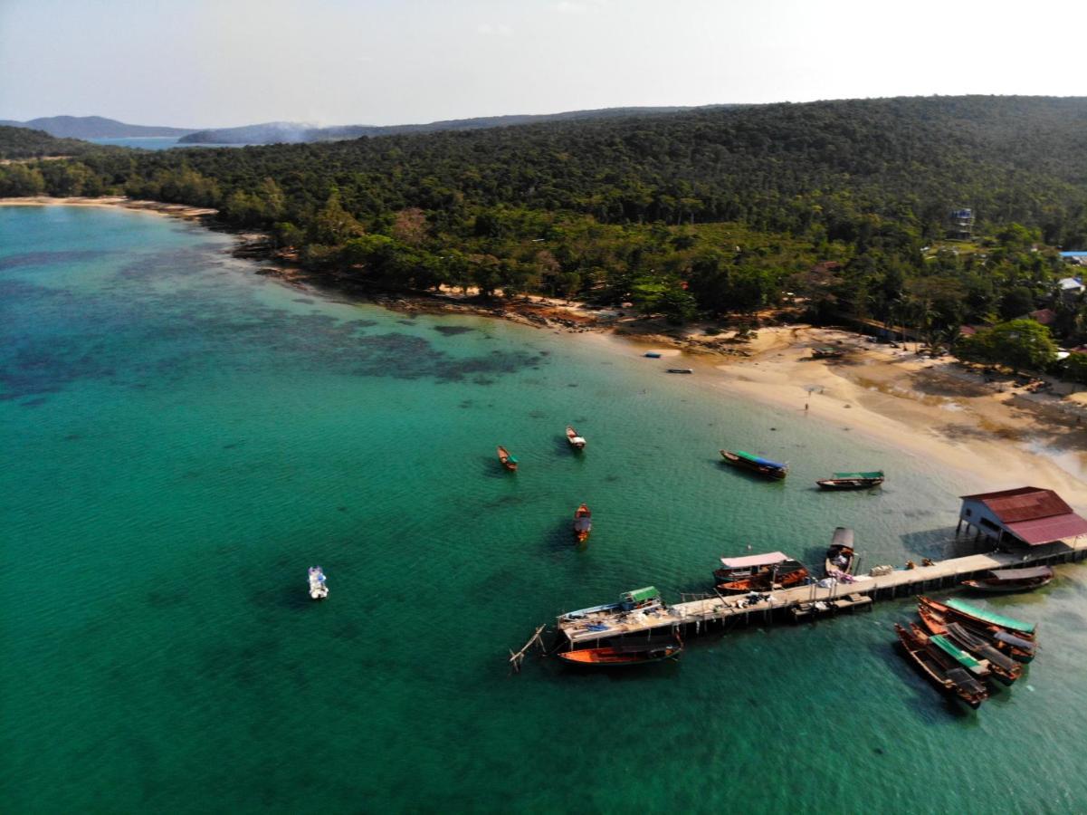 Baloo Guesthouse เกาะรงสำลน ภายนอก รูปภาพ
