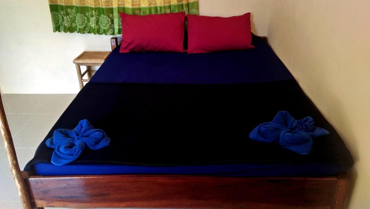 Baloo Guesthouse เกาะรงสำลน ภายนอก รูปภาพ