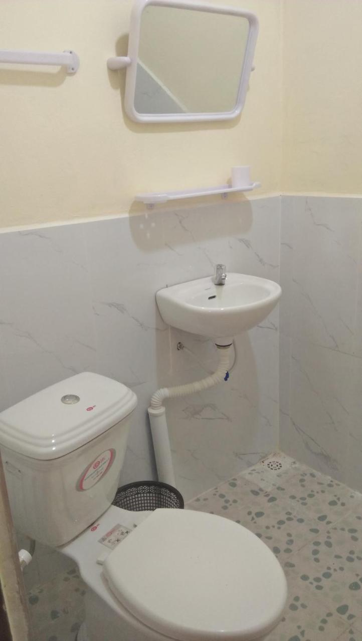 Baloo Guesthouse เกาะรงสำลน ภายนอก รูปภาพ